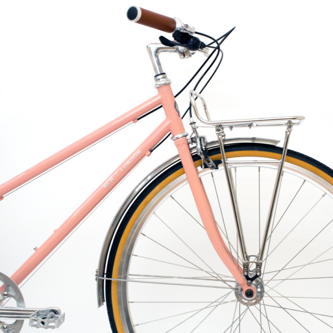brick lane bikes butterlfy 8 speed town bike dusty pink